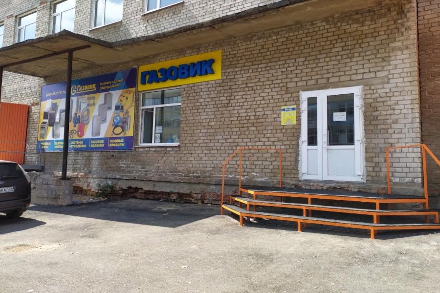 Магазин на ул. Героев Хасана, 105 корпус 71
